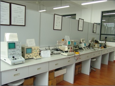 上海科学技术职业学院电子技术实训室简介